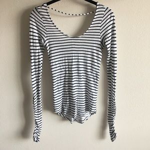 Cutout Back Longsleeve Tee